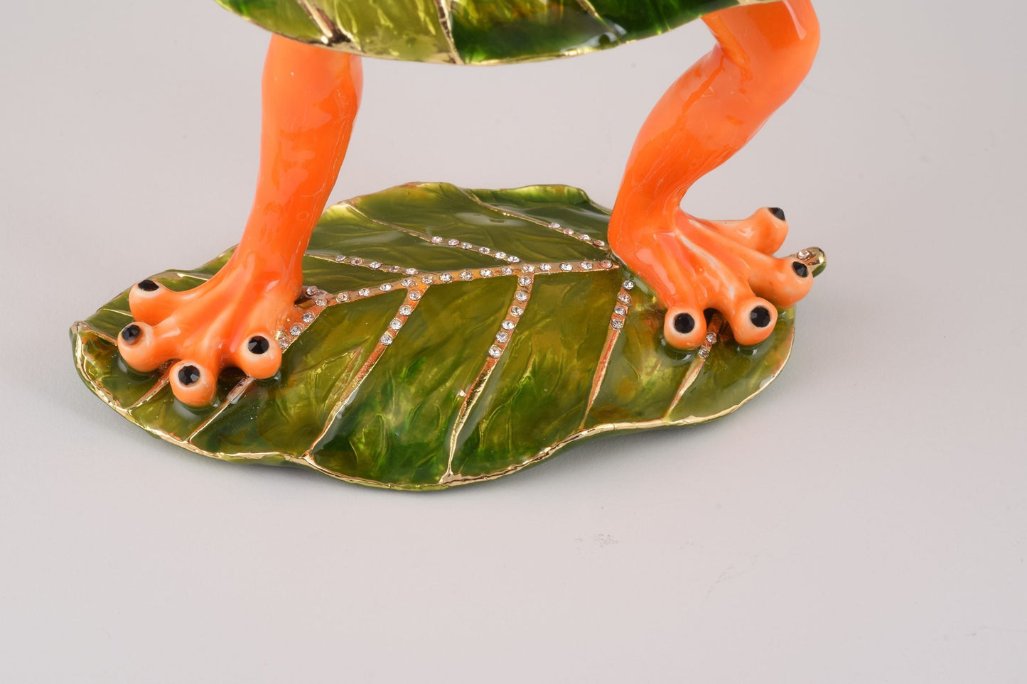Frog Playing on Keyboards Orchid Menoetius